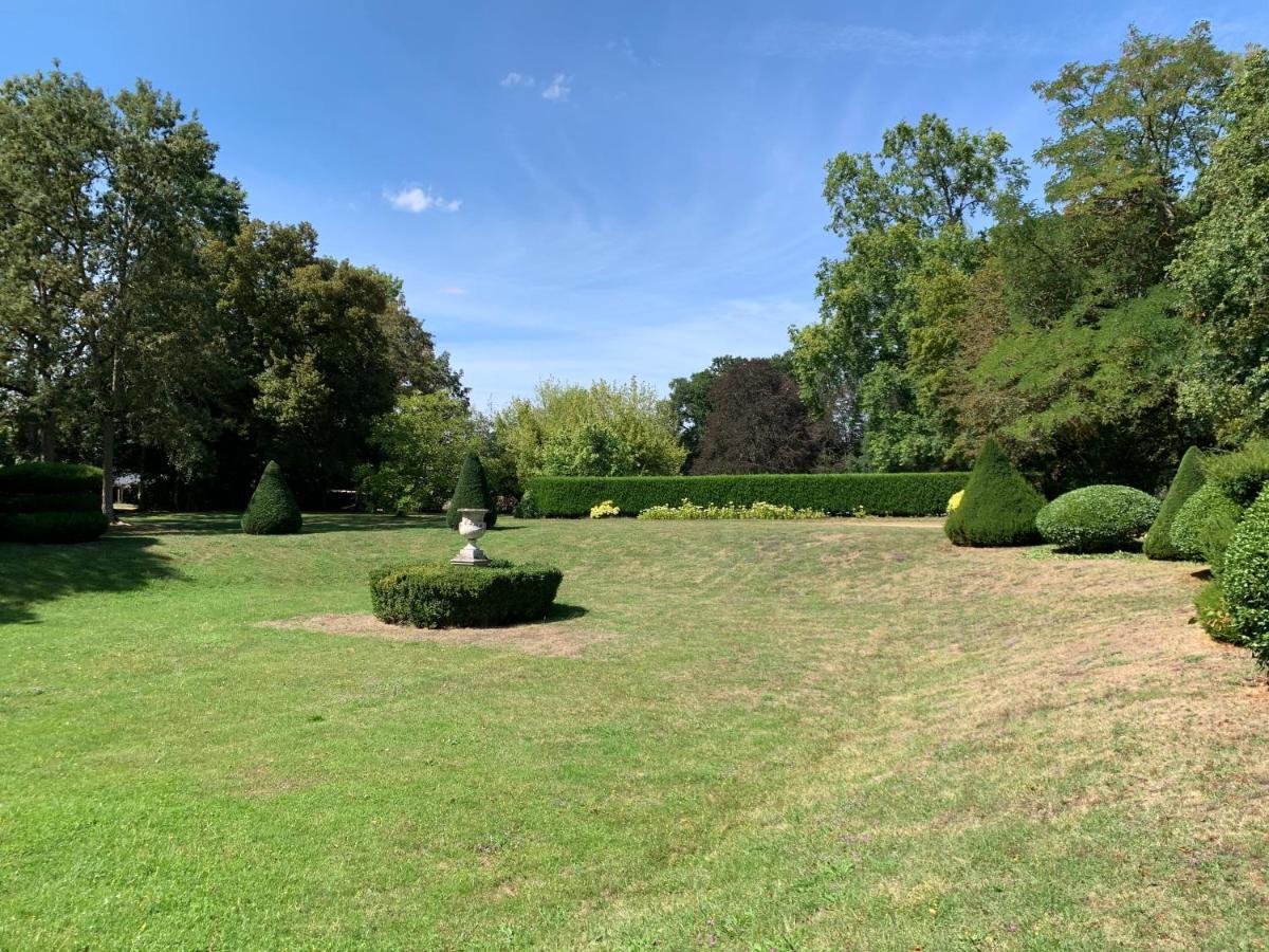 L'Abeaupiniere Reboursin Exterior foto